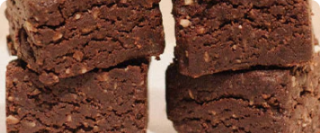 Brownie au cacao et aux noisettes riche magnésium de Jolly Mama