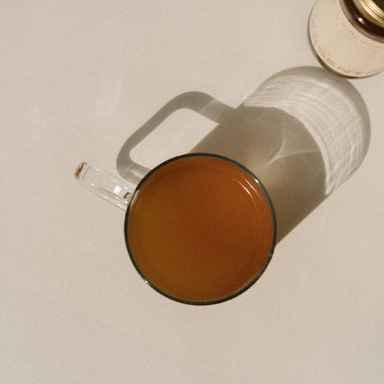 Mama poule Bouillon poulet Post partum (bone broth) Jolly Mama